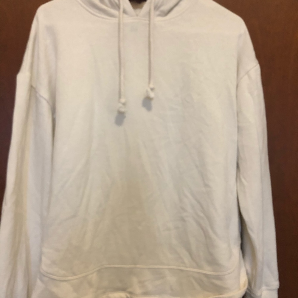White hoodie